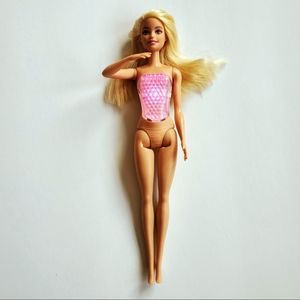 Barbie Big City Big Dreams -light up doll without clothing